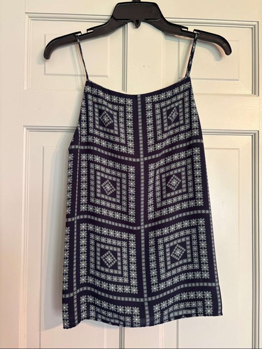 Loft Small Navy Blue Geometric Floral Spaghetti Strap Tank